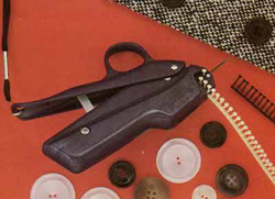Dennison Buttoneer Gun - SouthStar Supply